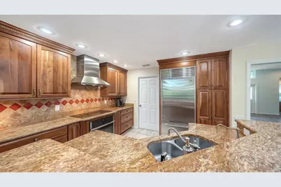 4391 Maplewood Lane, Sarasota, FL 34238 - Photo 20