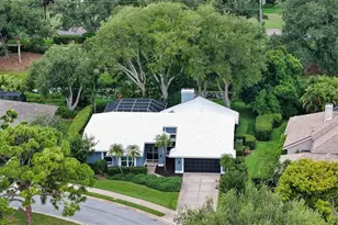 4391 Maplewood Ln, Sarasota, FL 34238 - Photo 4