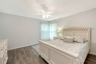 4391 Maplewood Ln, Sarasota, FL 34238 - Photo 30