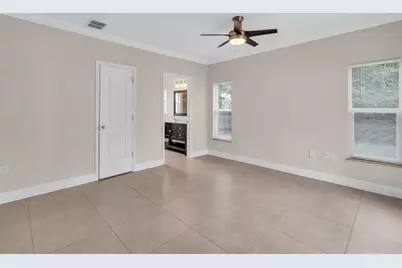 124 Tucker Avenue, Sarasota, FL 34232 - Photo 12