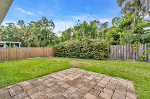 124 Tucker Ave, Sarasota, FL 34232 - Photo 18