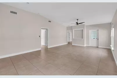 124 Tucker Avenue, Sarasota, FL 34232 - Photo 10