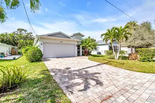 124 Tucker Ave, Sarasota, FL 34232 - Photo 2