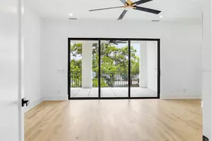 1870 Jasmine Dr, Sarasota, FL 34239 - Photo 24