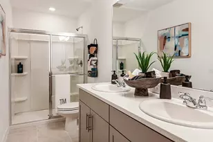 10617 Orbit Ter, Sarasota, FL 34241 - Photo 4
