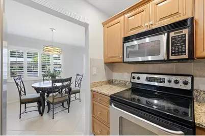 4805 Rilma Avenue #106, Sarasota, FL 34234 - Photo 14