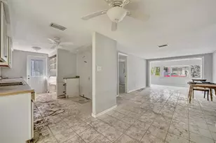 2404 Ave A, Bradenton Beach, FL 34217 - Photo 12