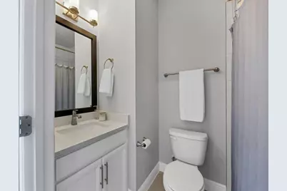 2329 Lindstrom Street, Sarasota, FL 34236 - Photo 24