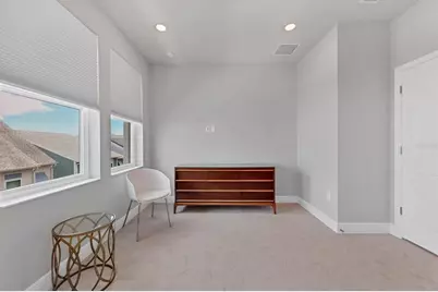 2329 Lindstrom Street, Sarasota, FL 34236 - Photo 18