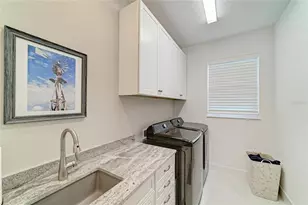 1047 Waterline Ct, Sarasota, FL 34240 - Photo 38
