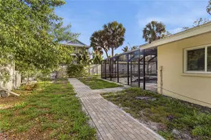 617 Calle De Peru, Sarasota, FL 34242 - Photo 36