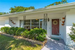 2521 Webber St, Sarasota, FL 34239 - Photo 2