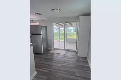 4607 103rd Street Court W, Bradenton, FL 34210 - Photo 4