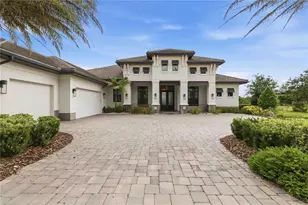 8452 Lindrick Ln, Bradenton, FL 34202 - Photo 1