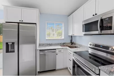 18083 Regan Avenue, Port Charlotte, FL 33948 - Photo 14