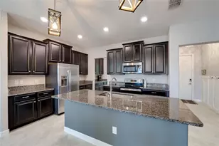 9646 Ivory Dr, Ruskin, FL 33573 - Photo 14