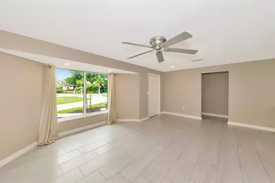 6211 Canary Street, Sarasota, FL 34241 - Photo 4