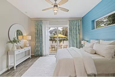 1421 14th Street N, Saint Petersburg, FL 33704 - Photo 20