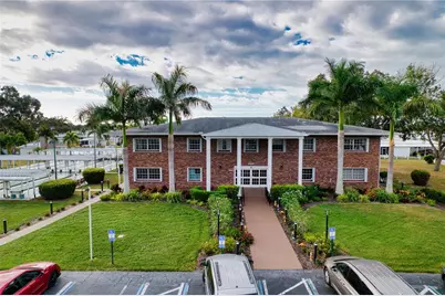 3329 Oakwood Boulevard S, Sarasota, FL 34237 - Photo 30