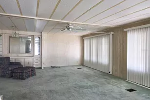 3329 Oakwood Blvd S, Sarasota, FL 34237 - Photo 6