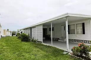 3329 Oakwood Blvd N, Sarasota, FL 34237 - Photo 2