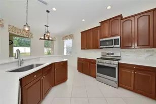 6841 74th St Cir E, Bradenton, FL 34203 - Photo 8