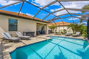 10233 Loch Lomond Dr, Bradenton, FL 34211 - Photo 40