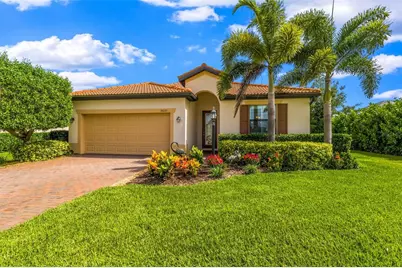 10233 Loch Lomond Drive, Bradenton, FL 34211 - Photo 8