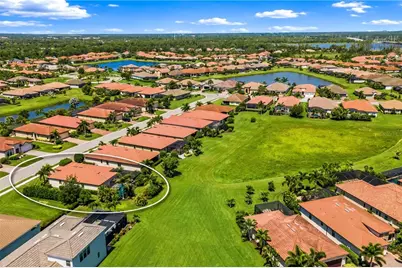 10233 Loch Lomond Drive, Bradenton, FL 34211 - Photo 6