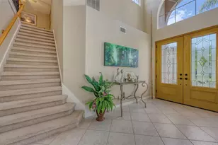 7915 Kavanagh Ct, Sarasota, FL 34240 - Photo 6