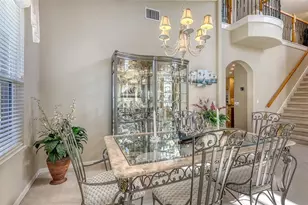 7915 Kavanagh Ct, Sarasota, FL 34240 - Photo 10