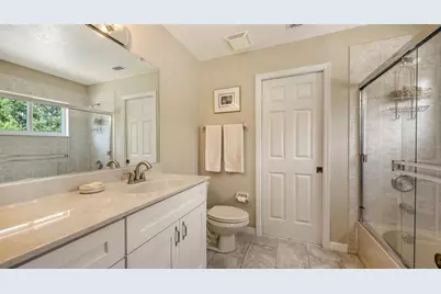 7915 Kavanagh Court, Sarasota, FL 34240 - Photo 44