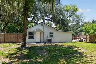 6310 Belle Isles Dr, Groveland, FL 34736 - Photo 1