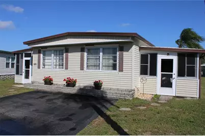 5316 53rd Avenue E #Q111, Bradenton, FL 34203 - Photo 2