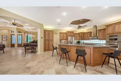 8889 Enclave Court, Sarasota, FL 34238 - Photo 20
