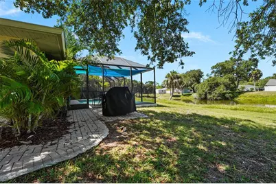 2240 Gentian Road, Venice, FL 34293 - Photo 12