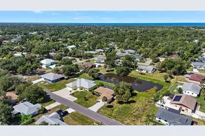 2240 Gentian Road, Venice, FL 34293 - Photo 44