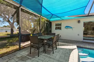 2240 Gentian Rd, Venice, FL 34293 - Photo 12