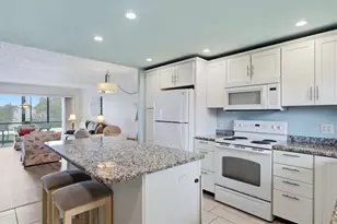 6470 Hollywood Blvd, Sarasota, FL 34231 - Photo 4