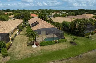 14326 Stirling Dr, Bradenton, FL 34202 - Photo 2