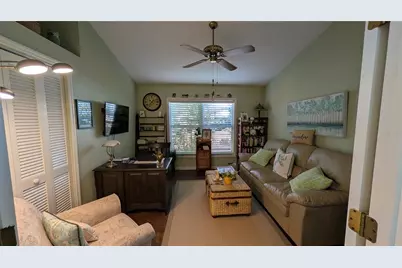 5406 83rd Terrace E, Sarasota, FL 34243 - Photo 12