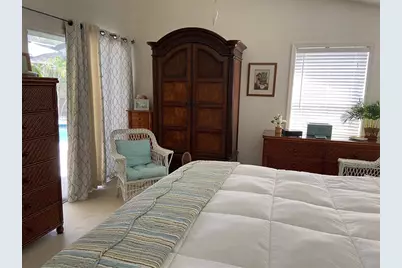 5406 83rd Terrace E, Sarasota, FL 34243 - Photo 8