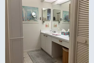 5406 83rd Terrace E, Sarasota, FL 34243 - Photo 8