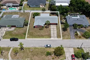2615 Sheridan Dr, Sarasota, FL 34239 - Photo 4