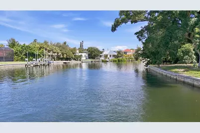 522 Commonwealth Lane, Sarasota, FL 34242 - Photo 4