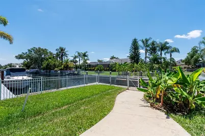 4306 Barracuda Drive, Bradenton, FL 34208 - Photo 22