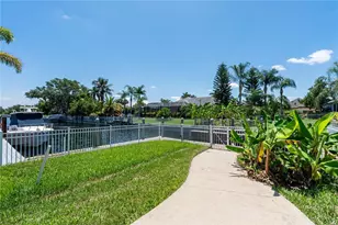 4306 Barracuda Dr, Bradenton, FL 34208 - Photo 22