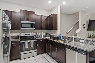 9622 Pembrooke Pines Drive, Sun City Center, FL 33573 - Photo 10