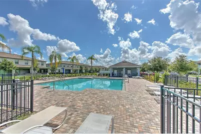 9622 Pembrooke Pines Drive, Sun City Center, FL 33573 - Photo 32