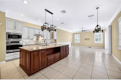 6215 46th Court E, Bradenton, FL 34203 - Photo 8